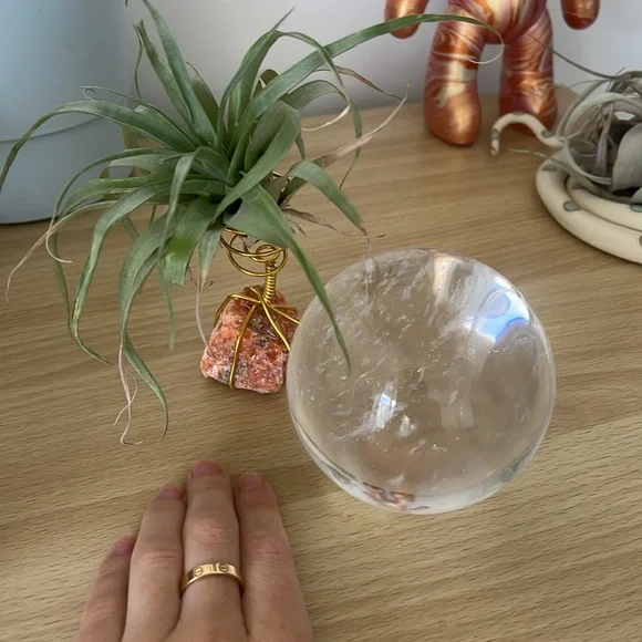 Crystal sphere - Picture 1 of 3